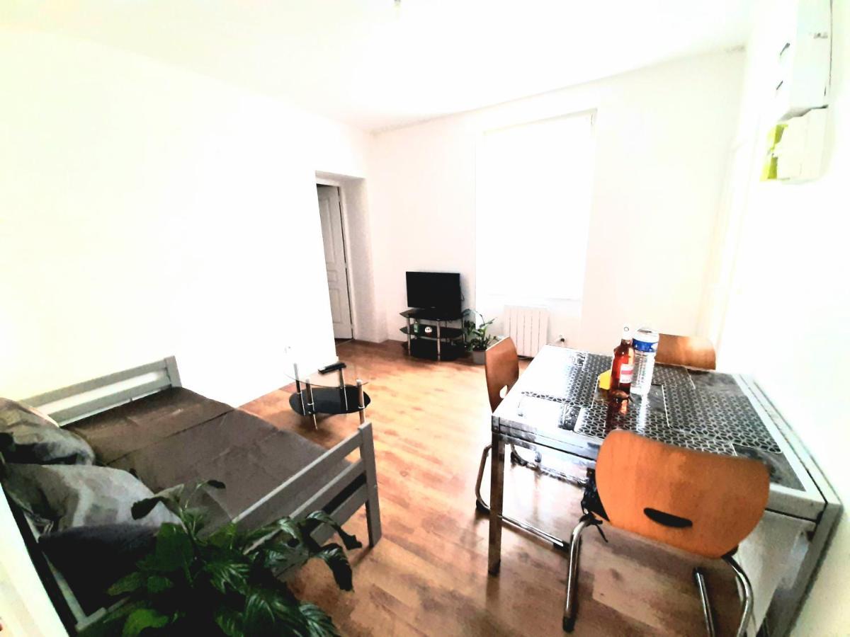 Residence Du Houx - 2 Survilliers Dış mekan fotoğraf